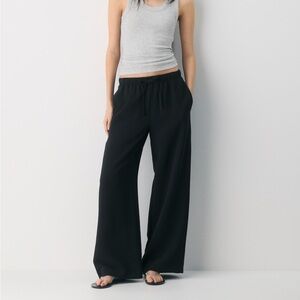 Aritzia Lodge Pants - Black crepette
